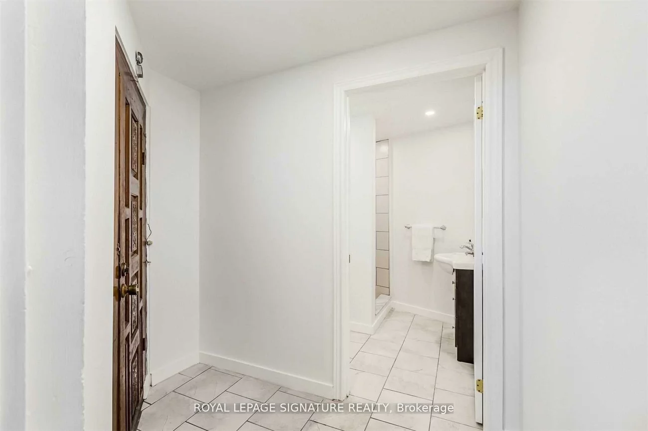 419, Crawford, Palmerston-Little Italy, Toronto