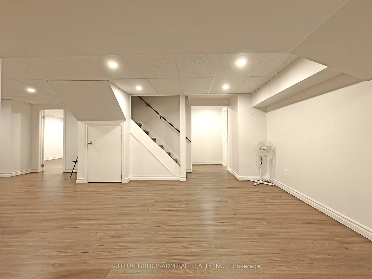 10, Whitehorn, Don Valley Village, Toronto