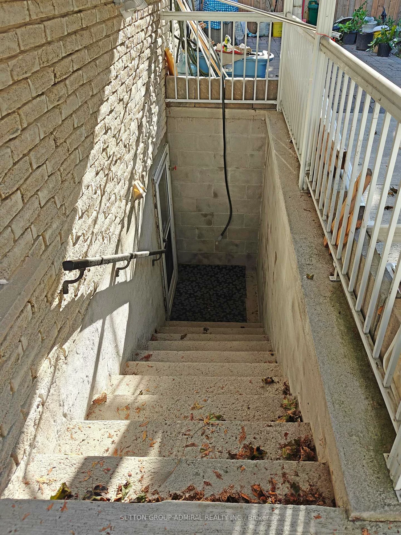 10, Whitehorn, Don Valley Village, Toronto