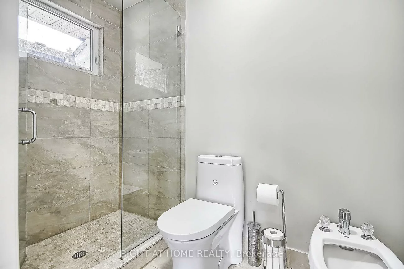 122, Elvaston, Victoria Village, Toronto