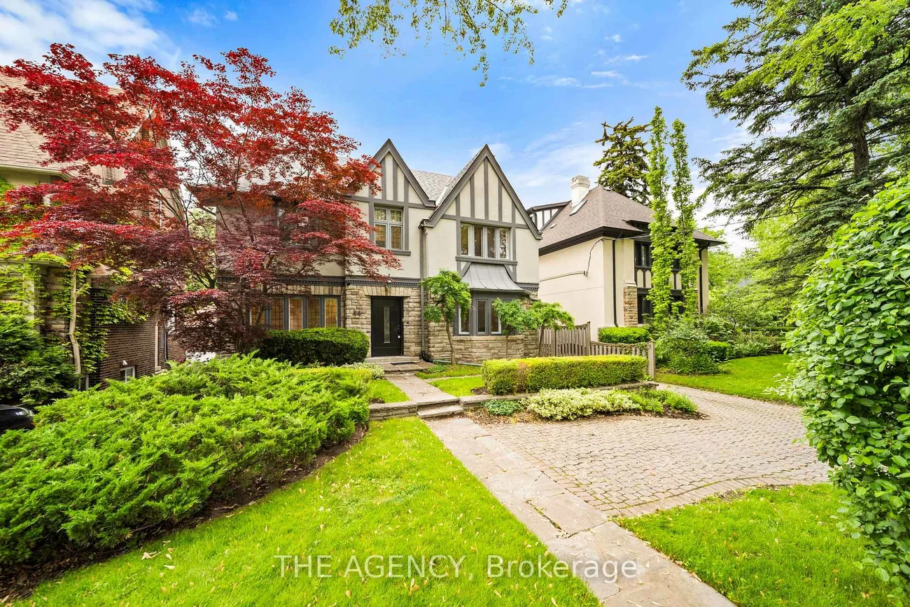 44, Elderwood, Forest Hill South, Toronto