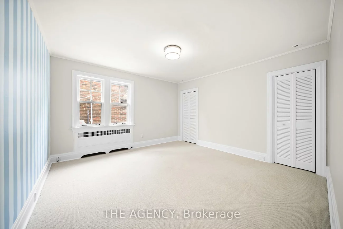 44, Elderwood, Forest Hill South, Toronto