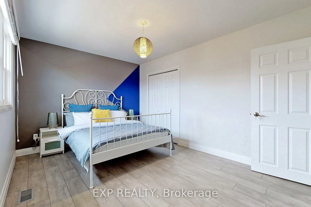 9, Silverview, Newtonbrook East, Toronto