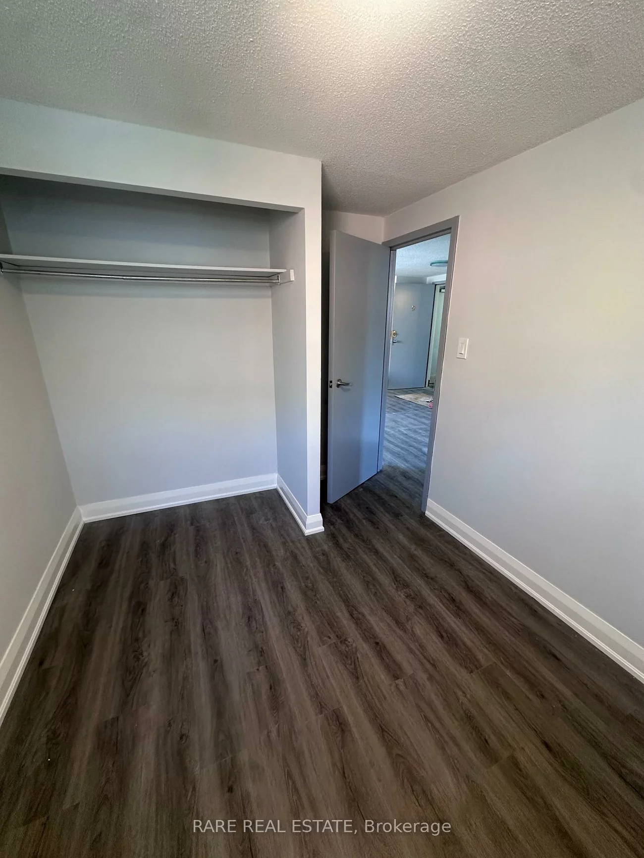 99, Bellevue, Kensington-Chinatown, Toronto