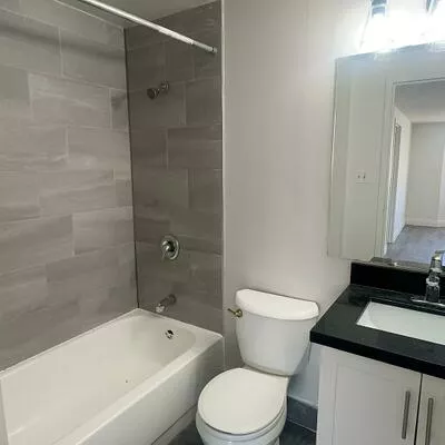 99, Bellevue, Kensington-Chinatown, Toronto