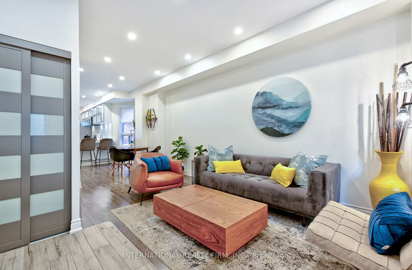 717, Palmerston, Annex, Toronto