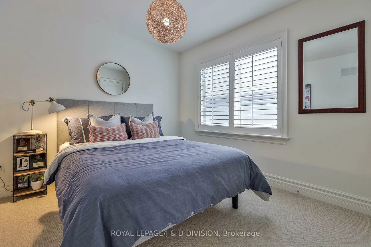 84, Donegall, Leaside, Toronto