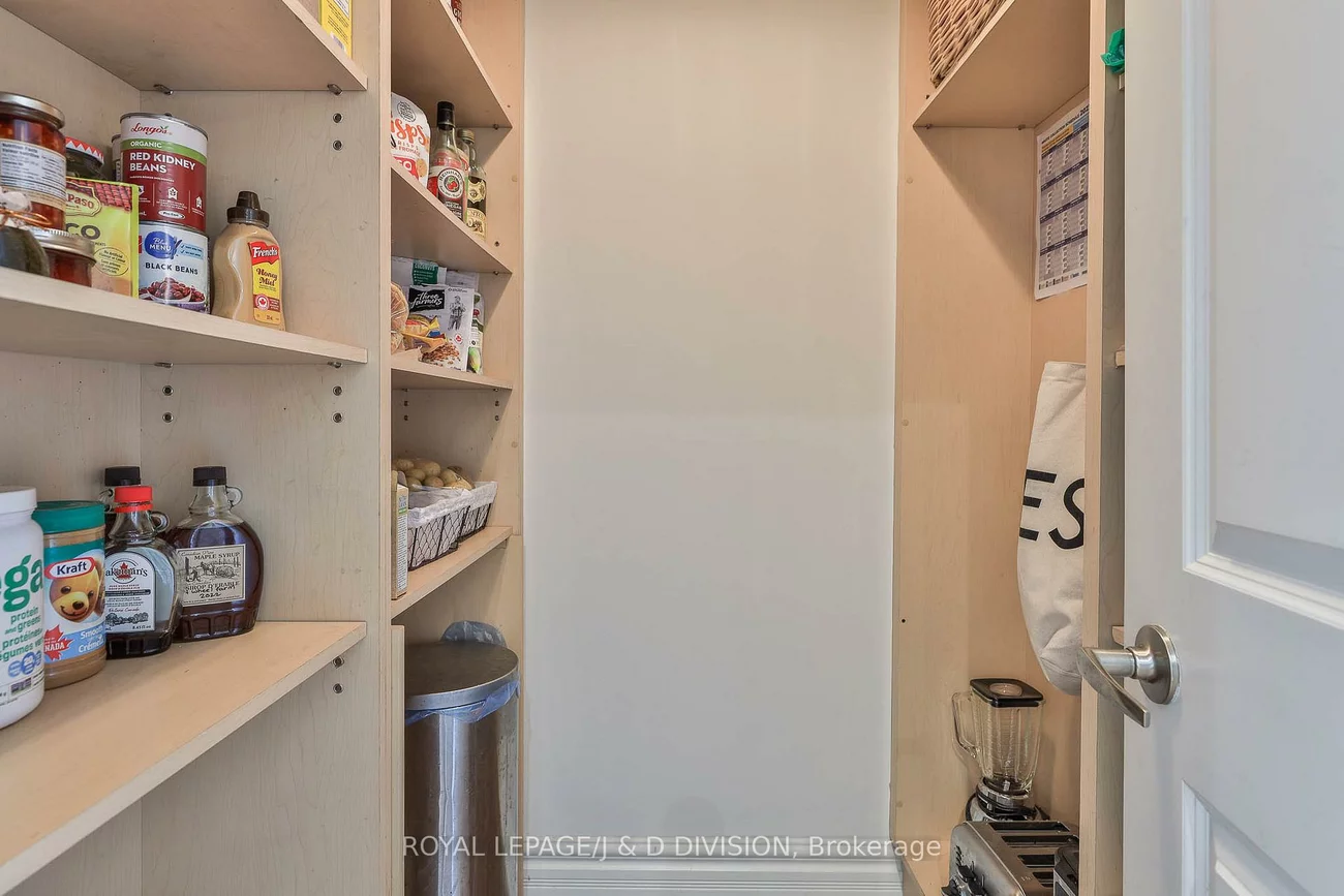 84, Donegall, Leaside, Toronto