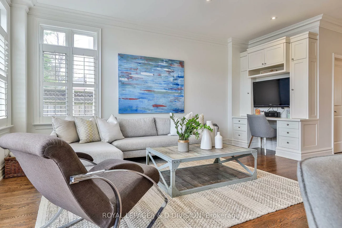 84, Donegall, Leaside, Toronto