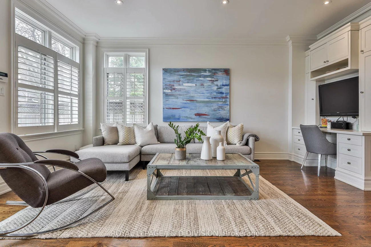 84, Donegall, Leaside, Toronto