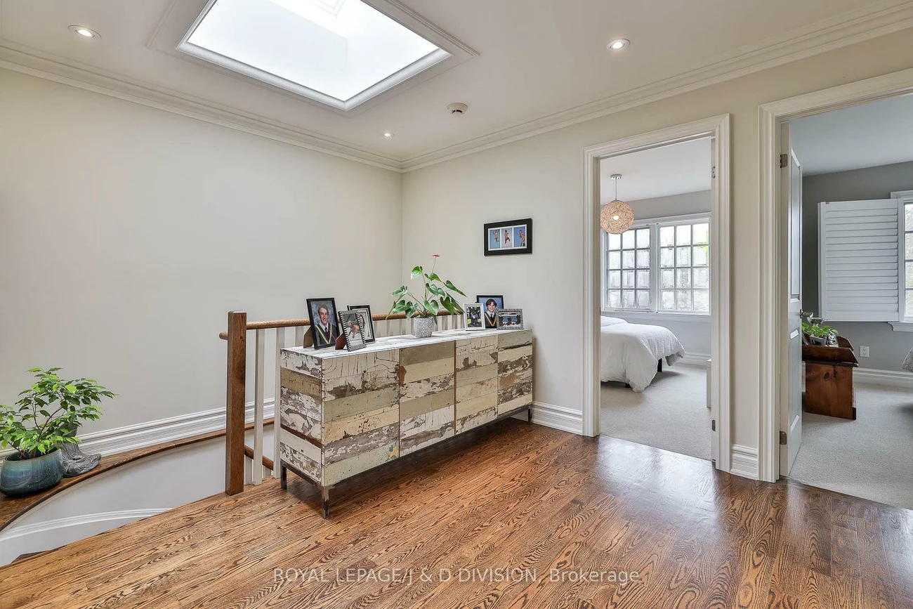 84, Donegall, Leaside, Toronto