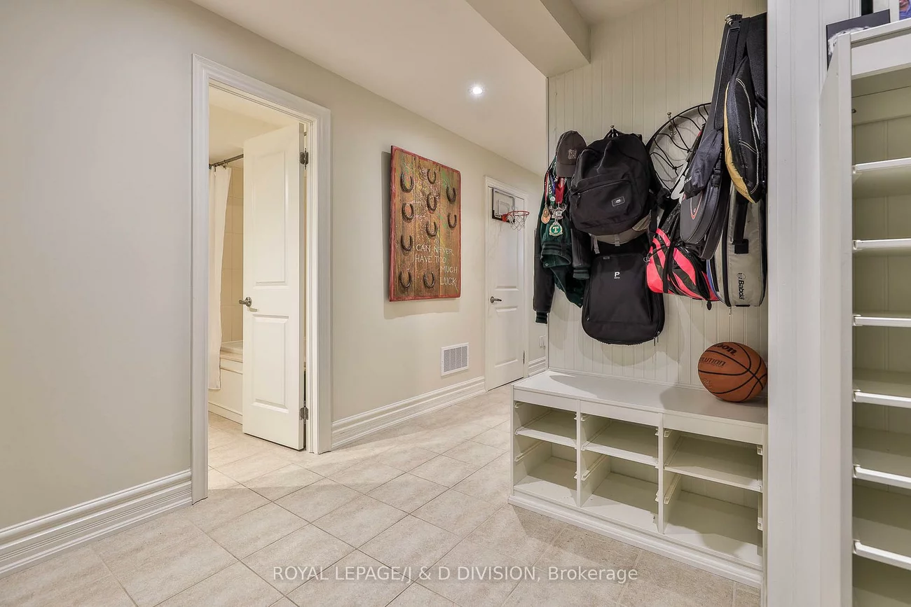 84, Donegall, Leaside, Toronto