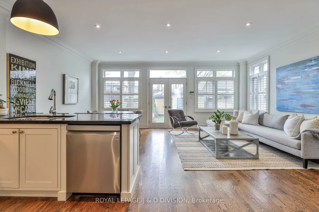 84, Donegall, Leaside, Toronto