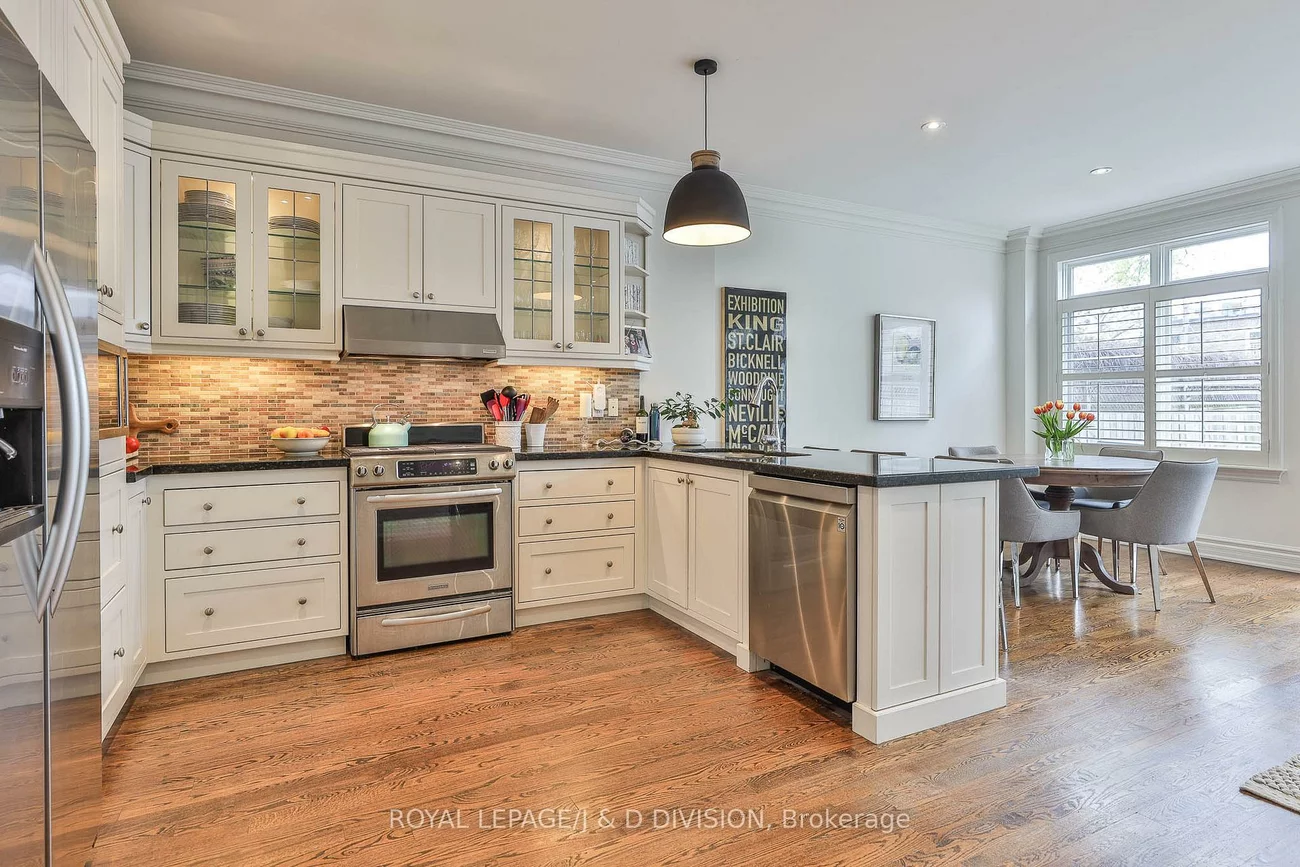 84, Donegall, Leaside, Toronto