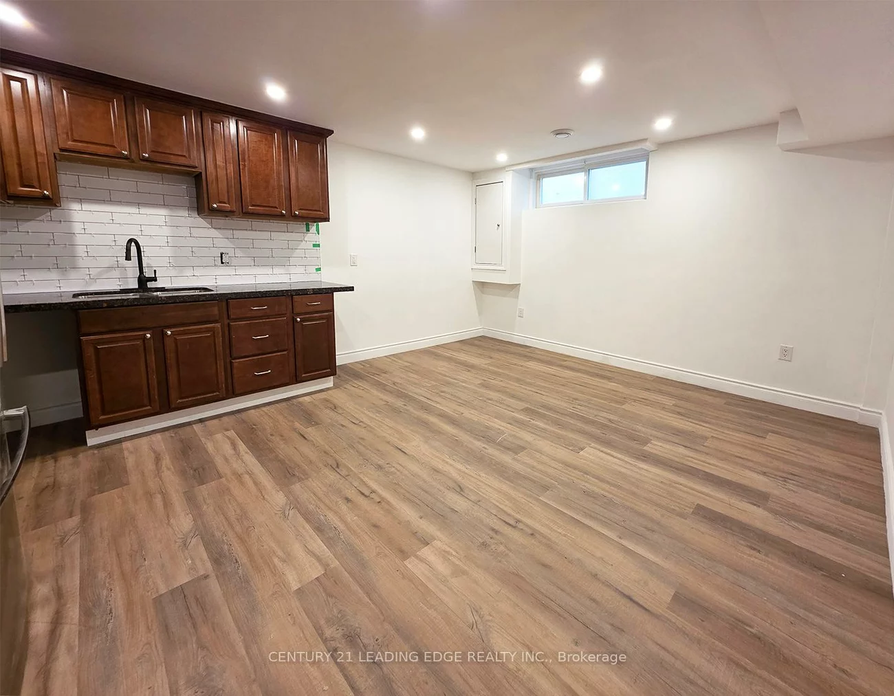 16, Wyvern, Bayview Woods-Steeles, Toronto