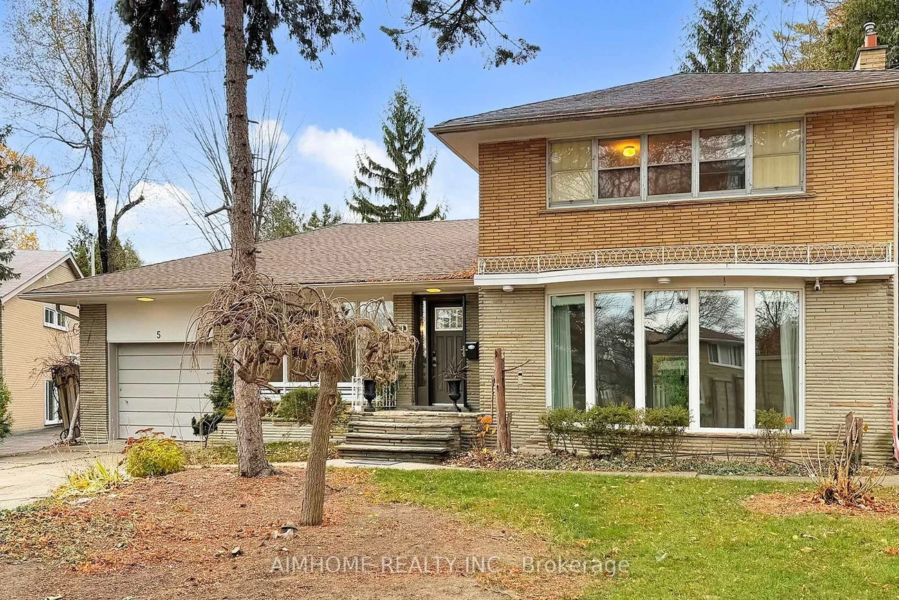 5, Morewood, Bayview Village, Toronto