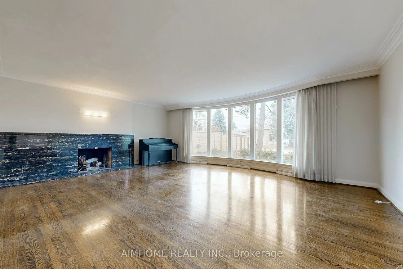 5, Morewood, Bayview Village, Toronto
