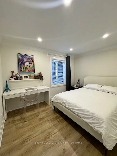 34, Unsworth (Upper), Lawrence Park North, Toronto