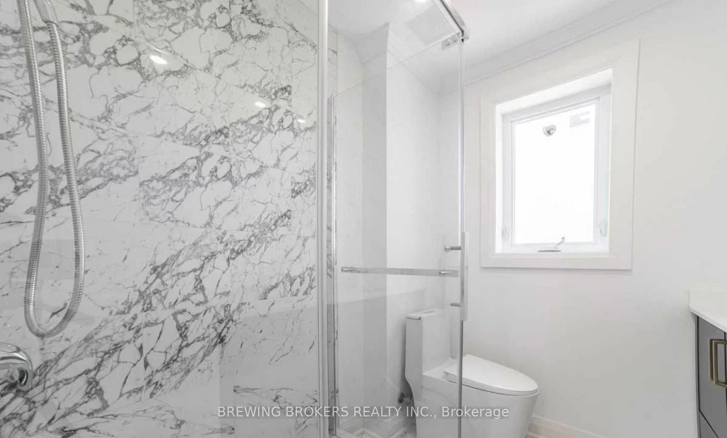 34, Unsworth (Upper), Lawrence Park North, Toronto