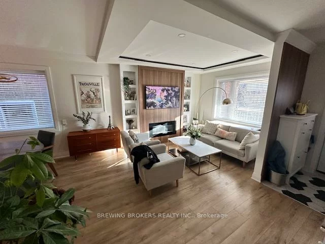 34, Unsworth (Upper), Lawrence Park North, Toronto