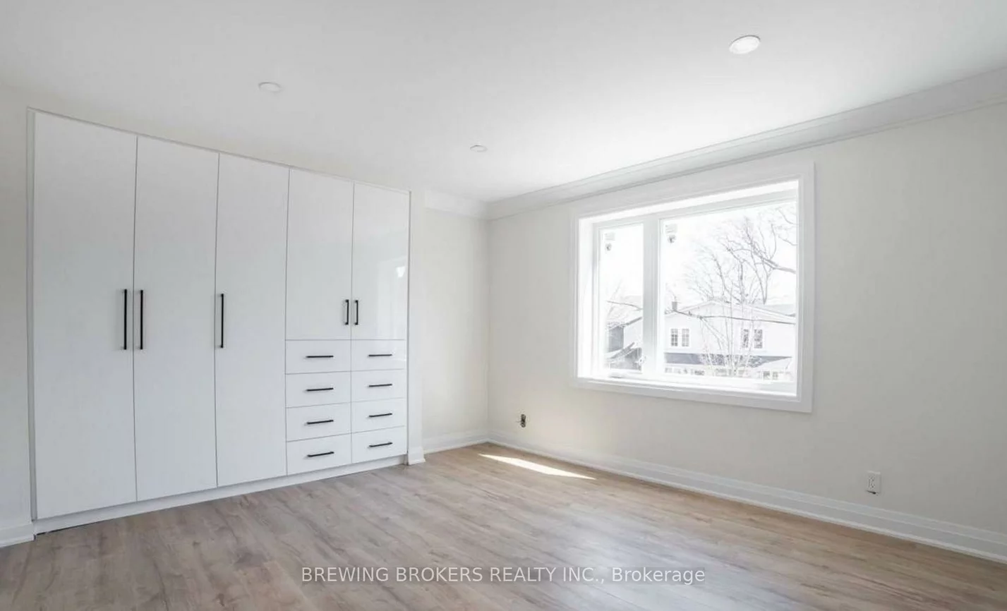 34, Unsworth (Upper), Lawrence Park North, Toronto