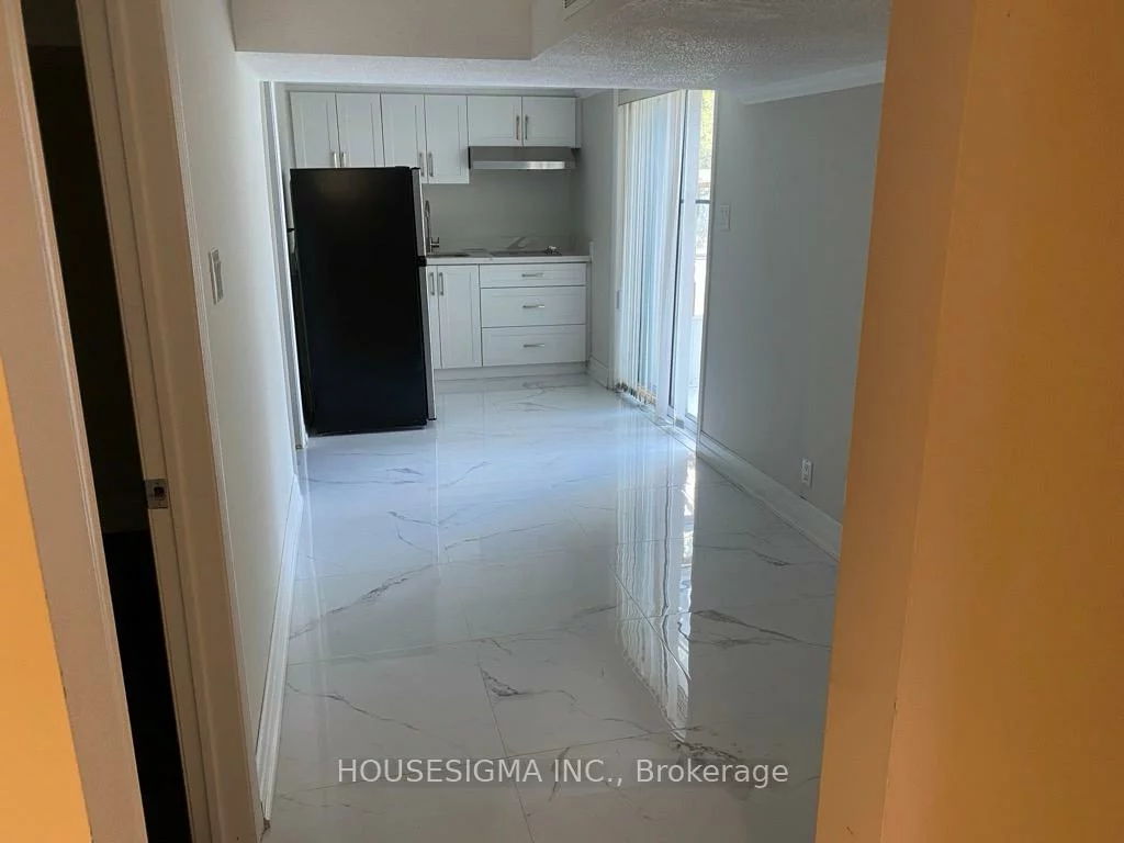 139, Horsham, Willowdale West, Toronto