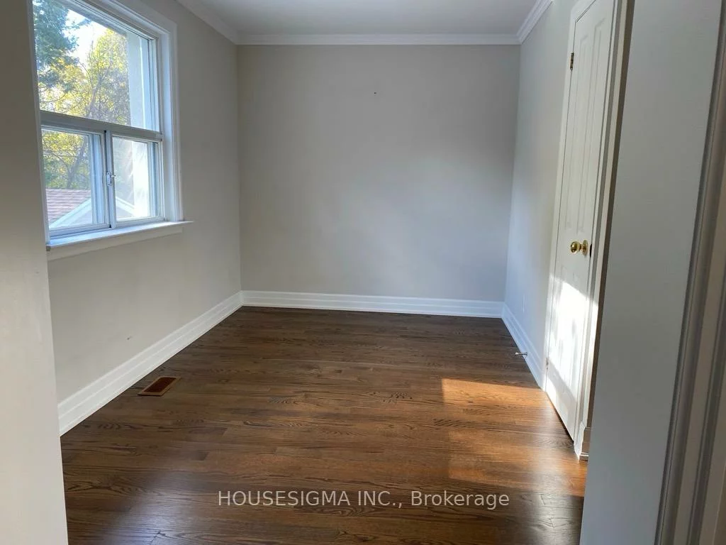 139, Horsham, Willowdale West, Toronto