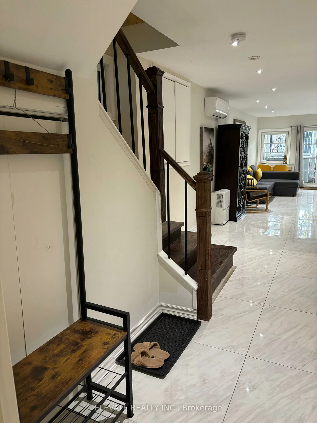 151, Chaplin, Yonge-Eglinton, Toronto