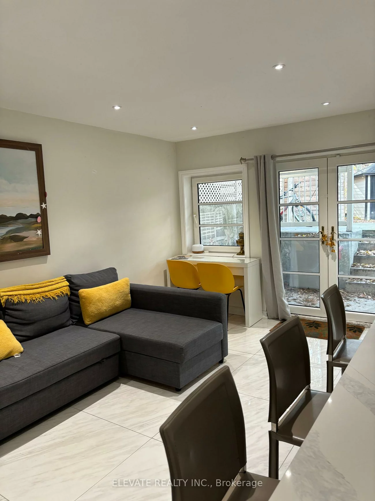 151, Chaplin, Yonge-Eglinton, Toronto