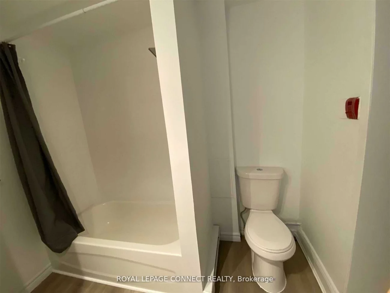 436, Queen, Regent Park, Toronto