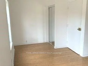 436, Queen, Regent Park, Toronto