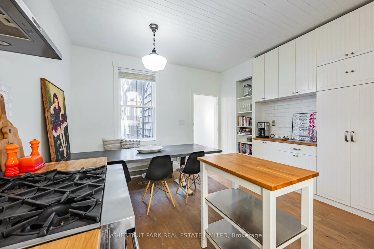 381, St Clarens, Dufferin Grove, Toronto