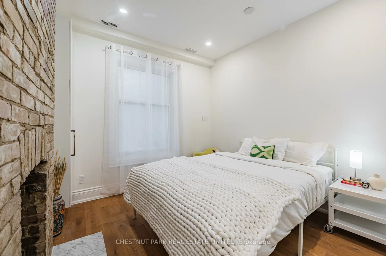 381, St Clarens, Dufferin Grove, Toronto