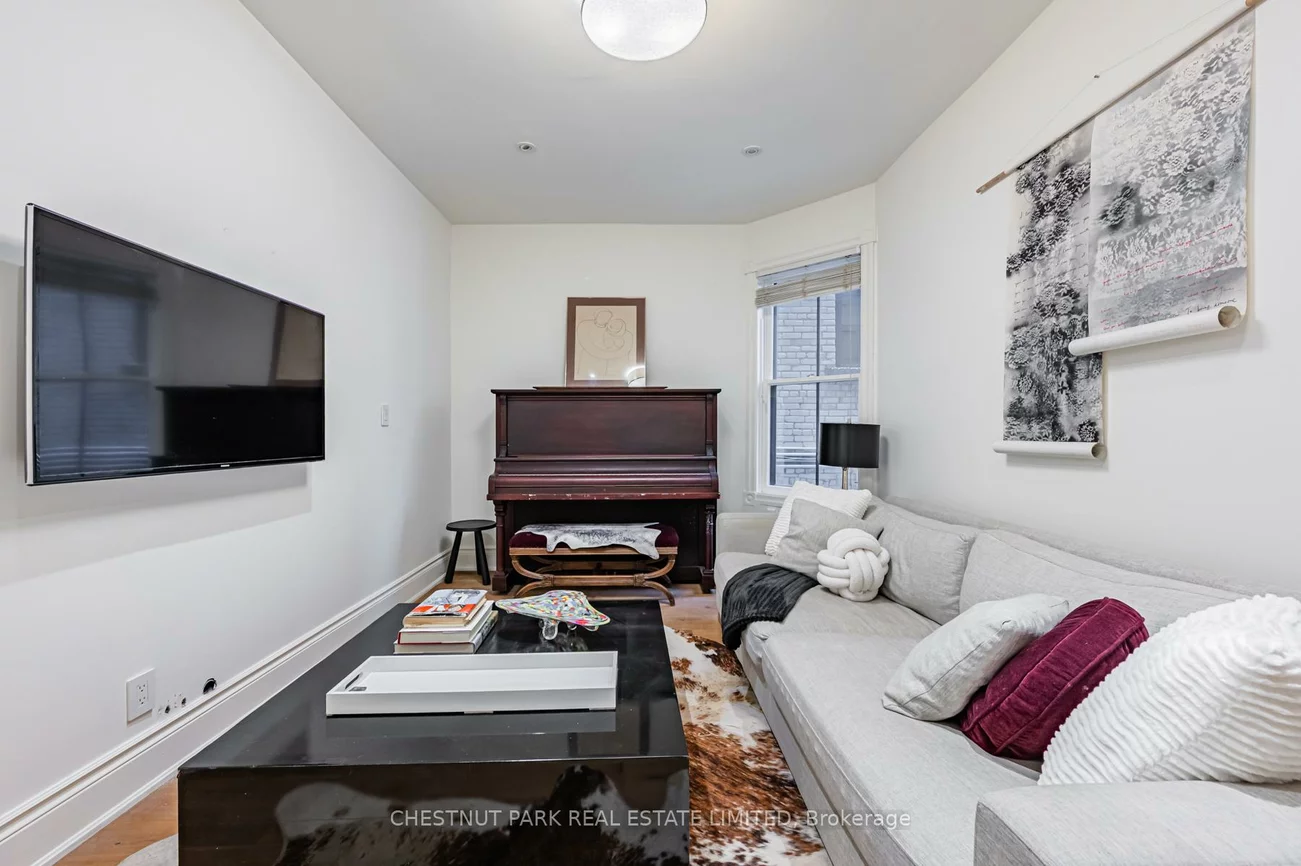 381, St Clarens, Dufferin Grove, Toronto