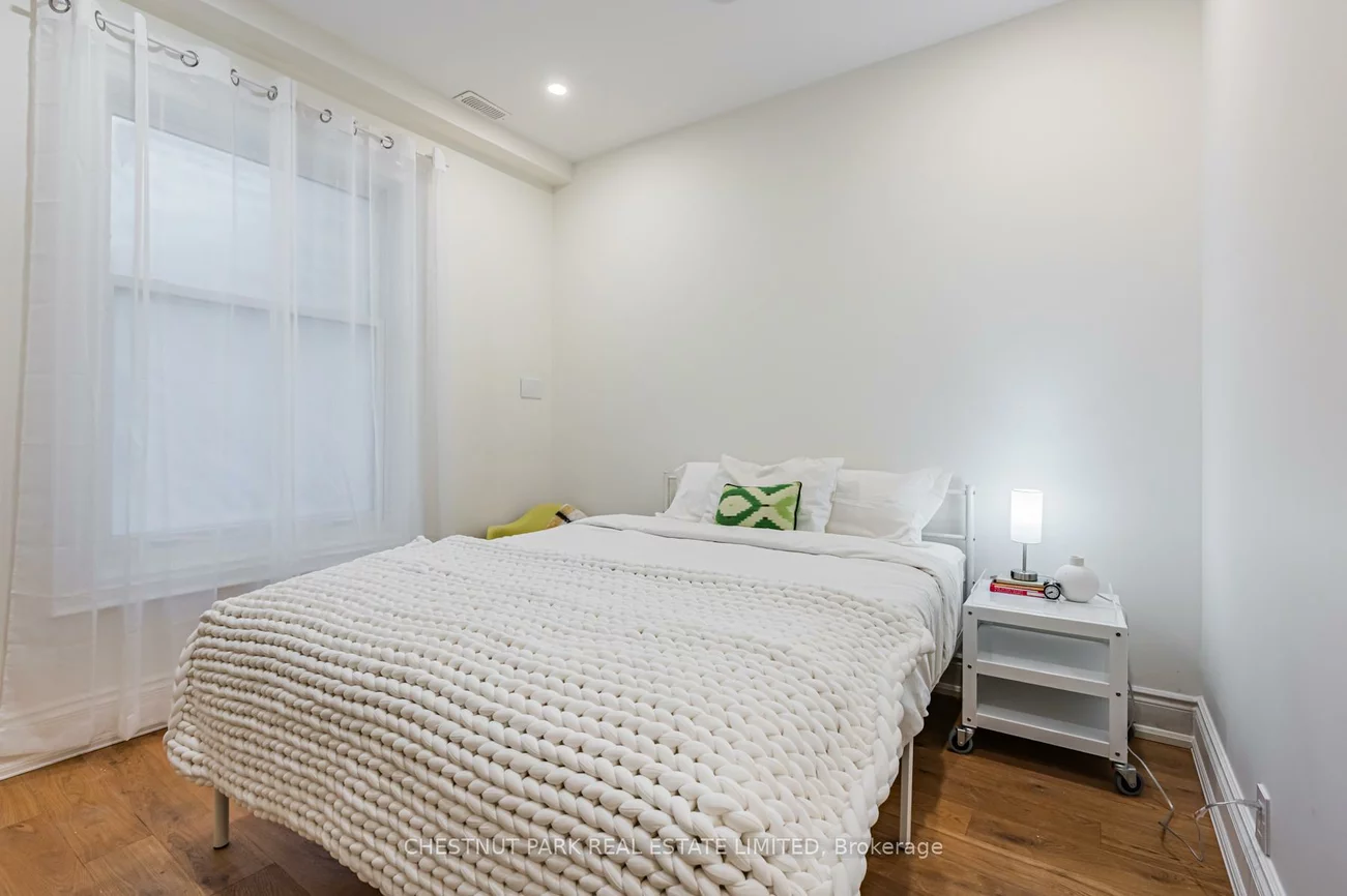 381, St Clarens, Dufferin Grove, Toronto