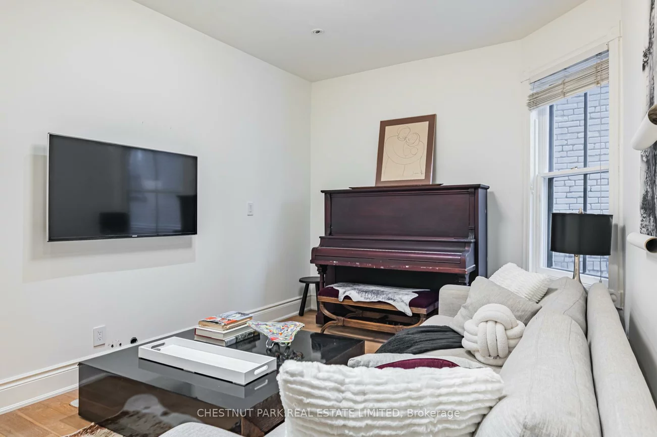 381, St Clarens, Dufferin Grove, Toronto