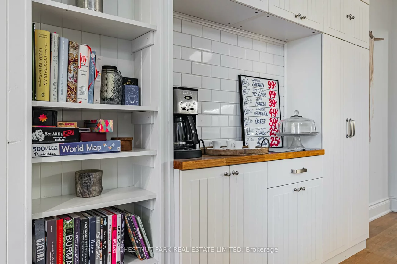 381, St Clarens, Dufferin Grove, Toronto