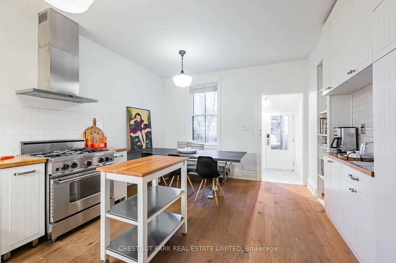 381, St Clarens, Dufferin Grove, Toronto