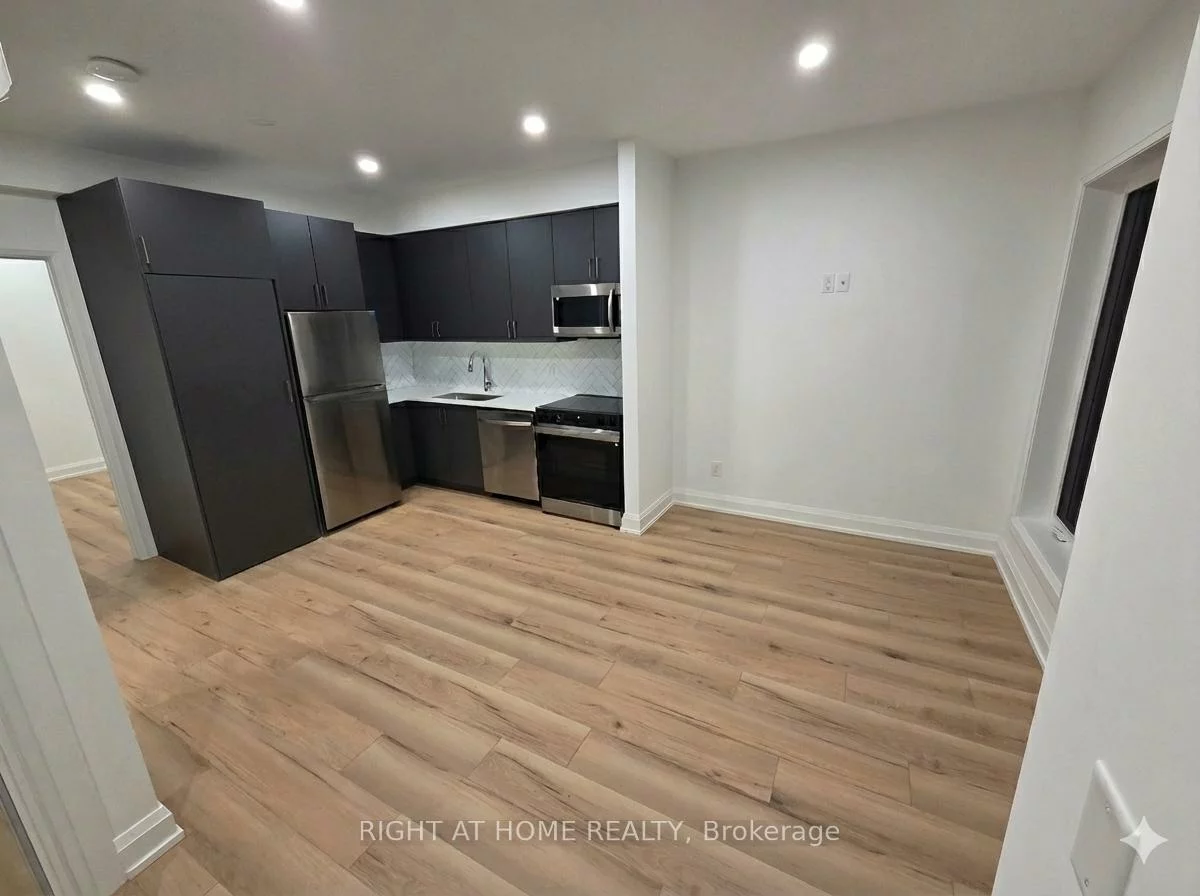 55, Camberwell, Humewood-Cedarvale, Toronto