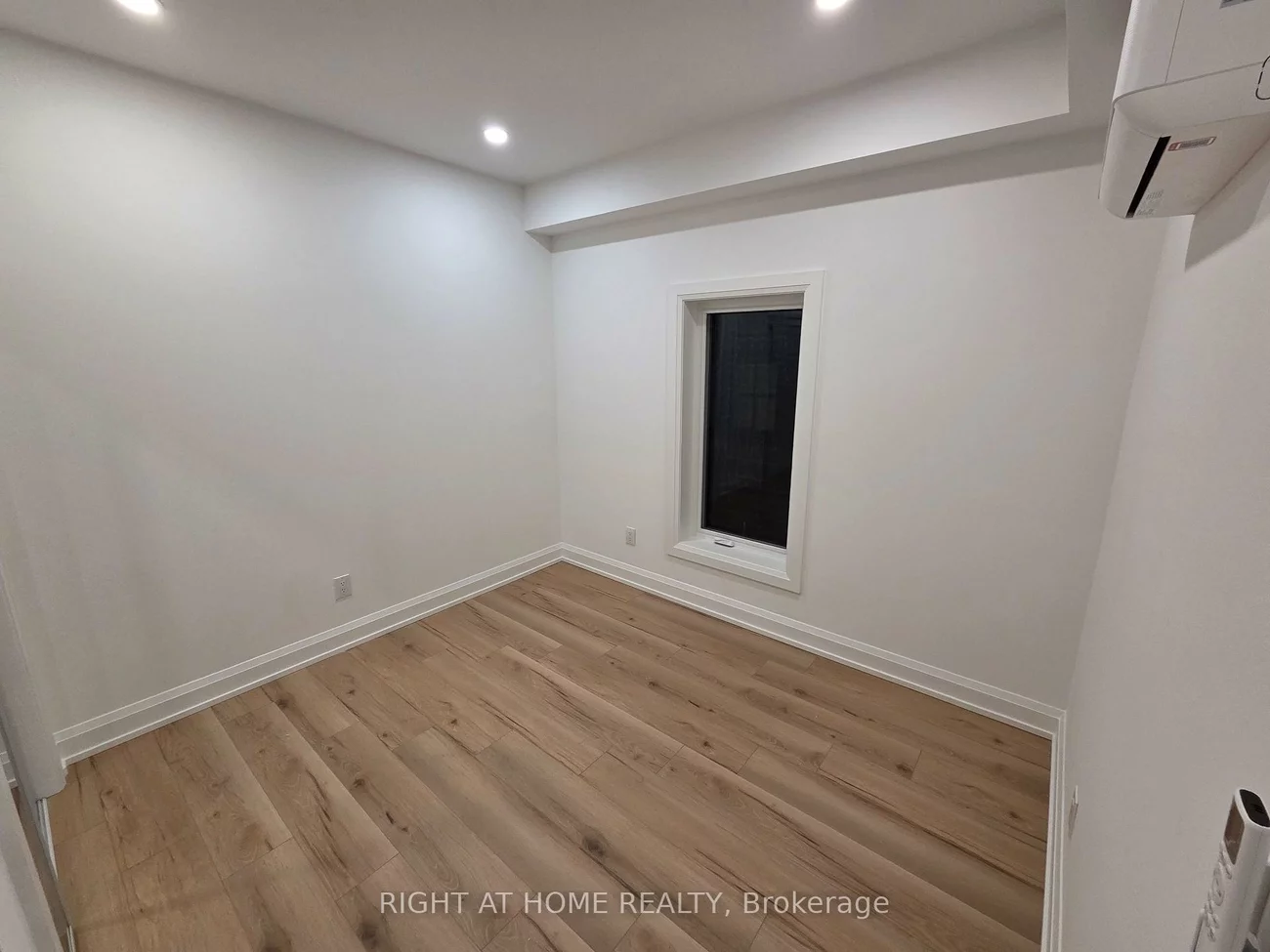 55, Camberwell, Humewood-Cedarvale, Toronto