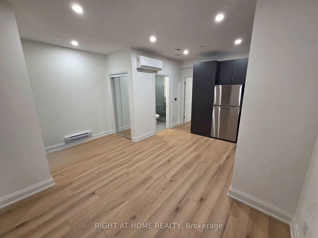 55, Camberwell, Humewood-Cedarvale, Toronto