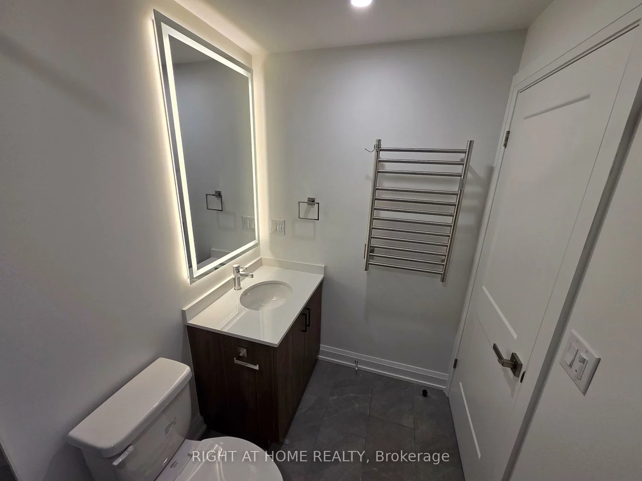 55, Camberwell, Humewood-Cedarvale, Toronto