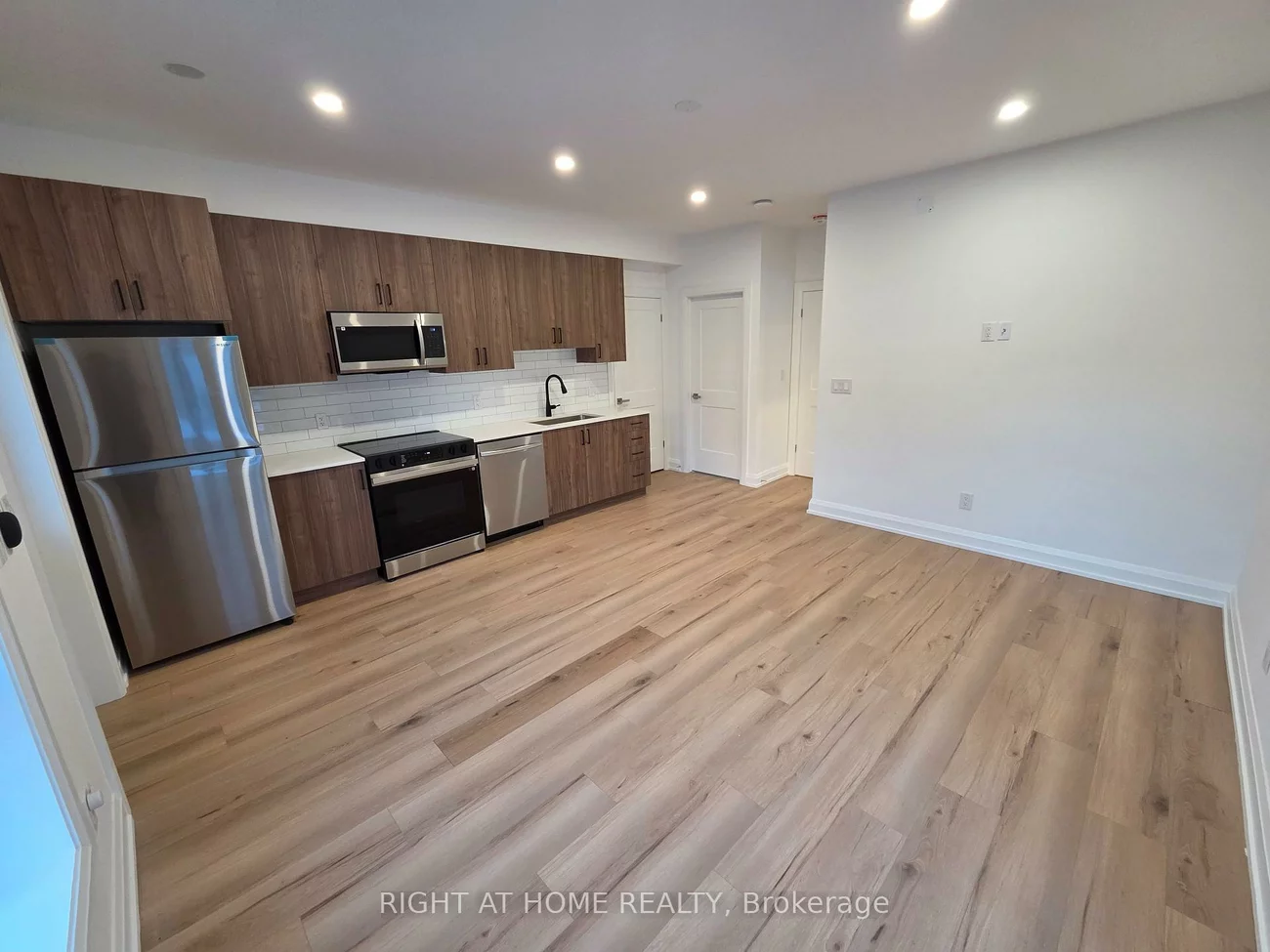 55, Camberwell, Humewood-Cedarvale, Toronto