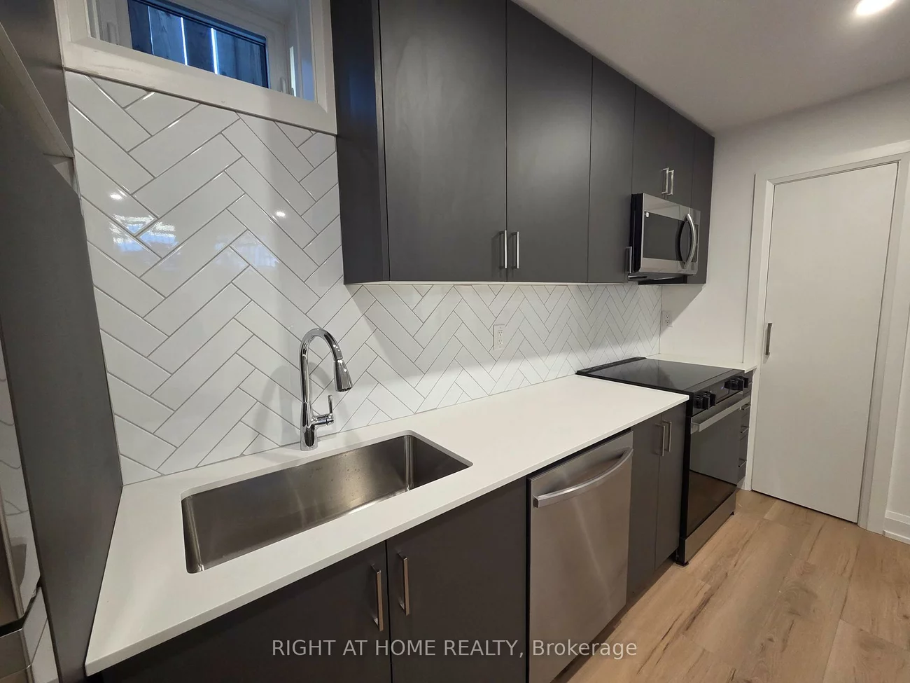 55, Camberwell, Humewood-Cedarvale, Toronto