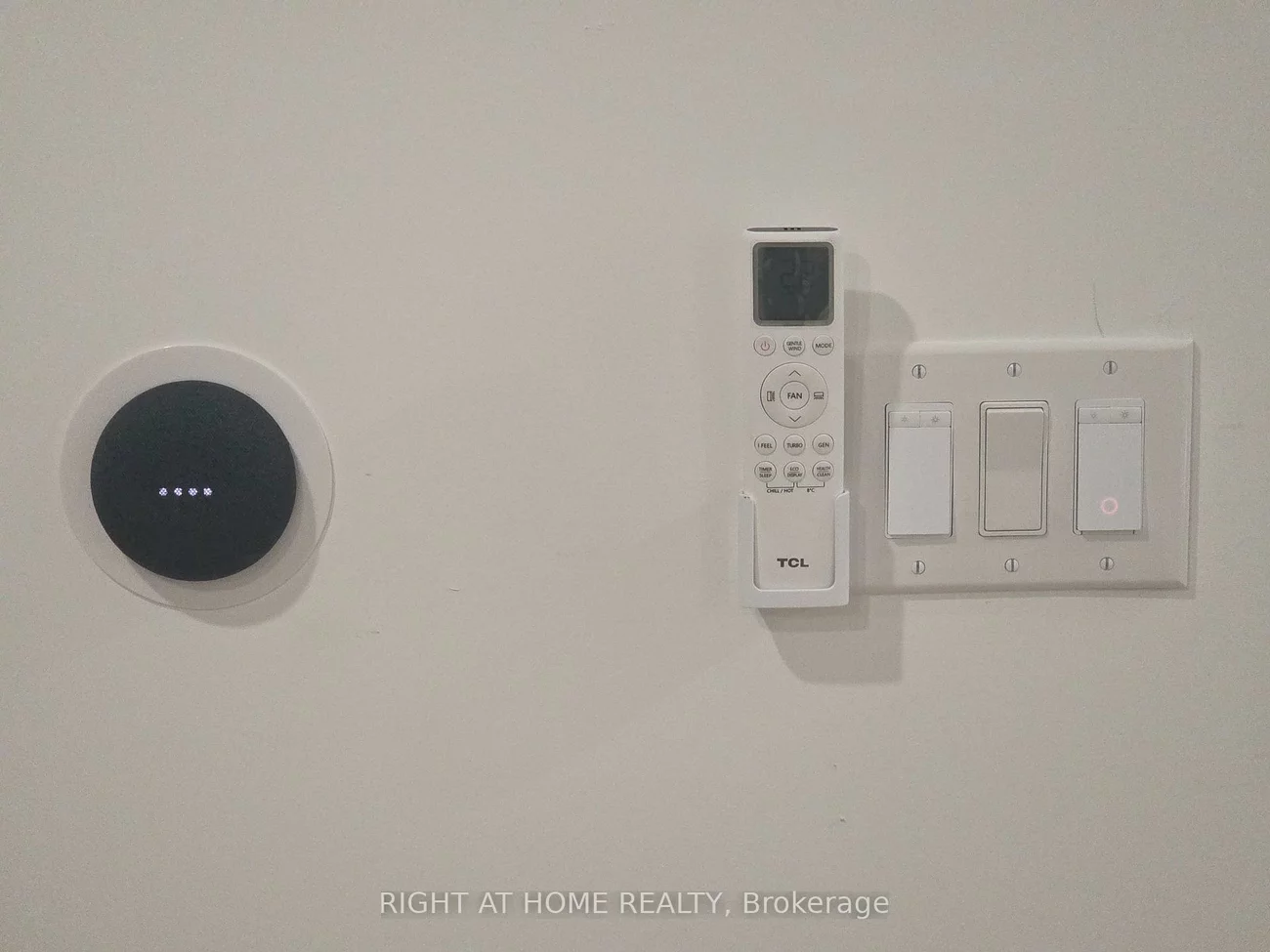 55, Camberwell, Humewood-Cedarvale, Toronto