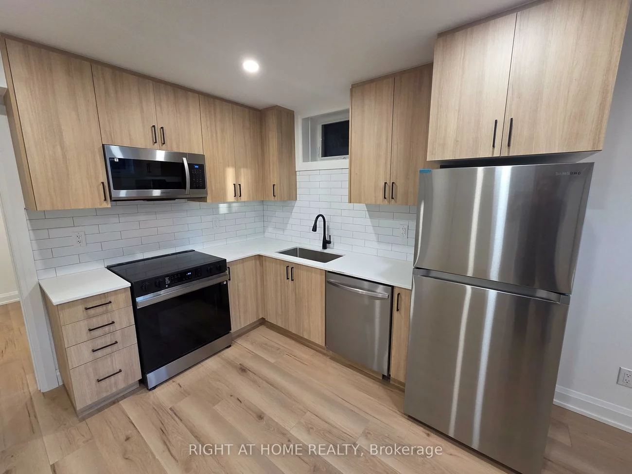 55, Camberwell, Humewood-Cedarvale, Toronto