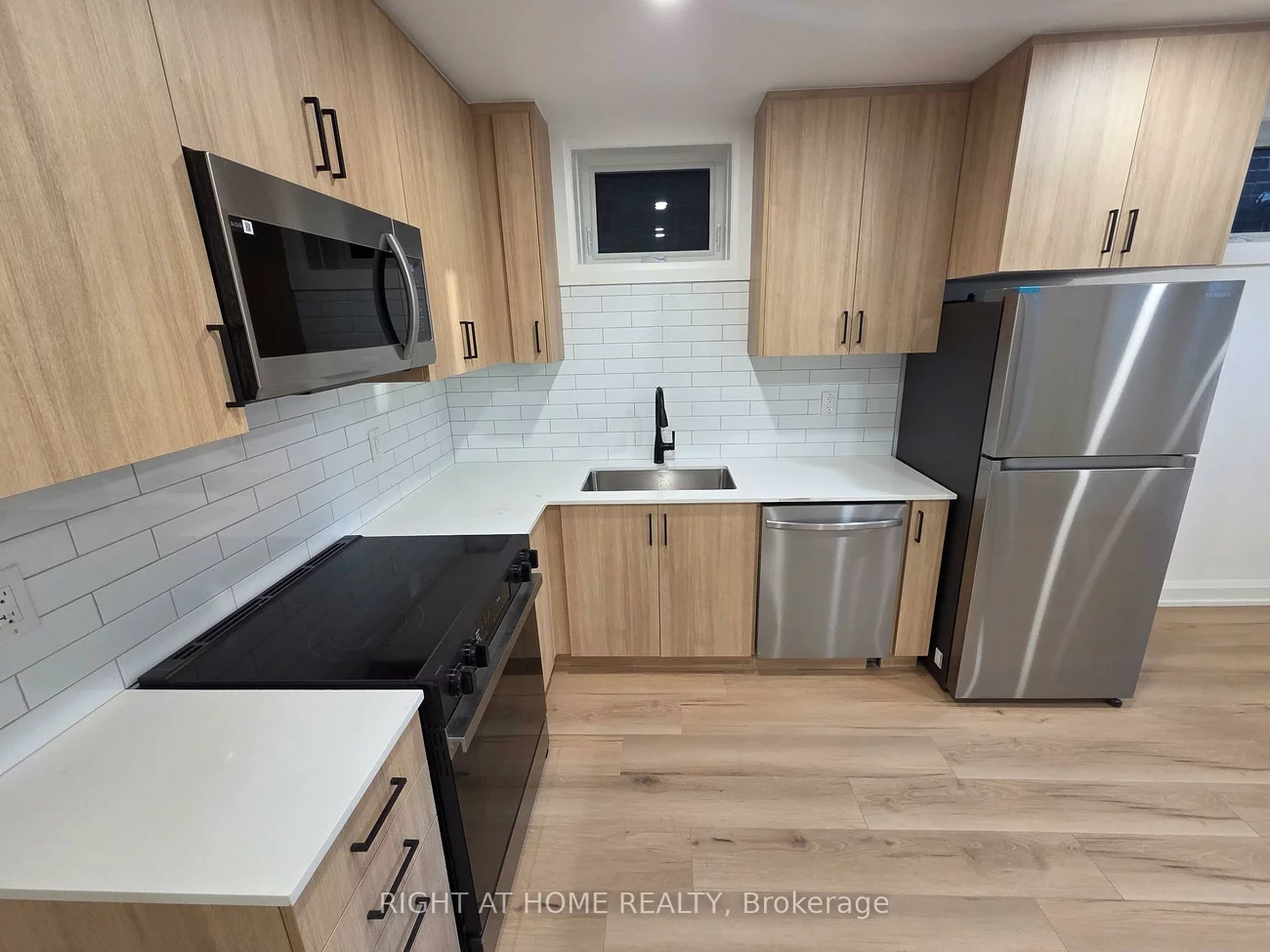 55, Camberwell, Humewood-Cedarvale, Toronto