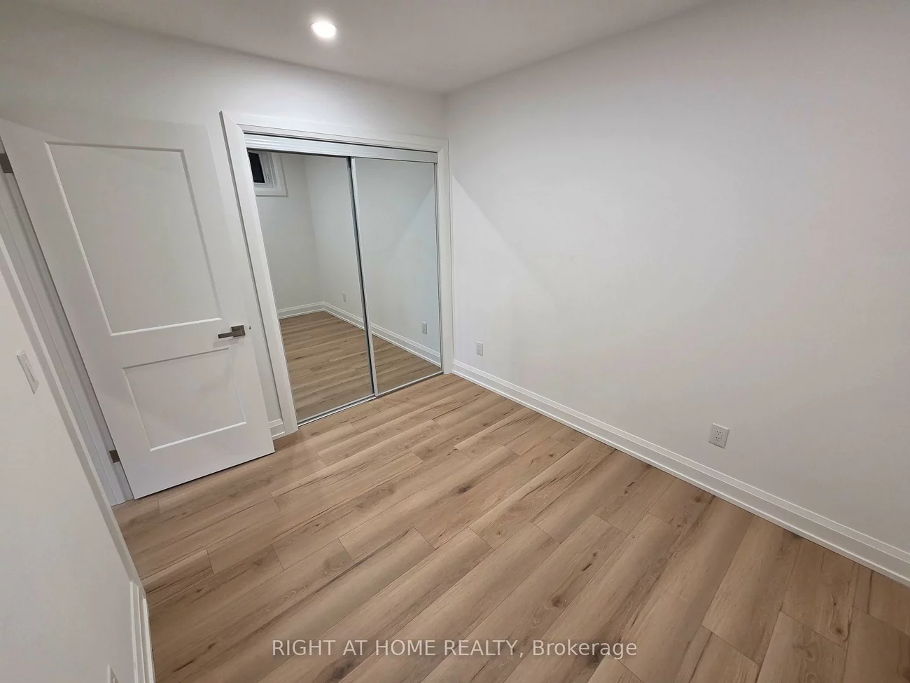 55, Camberwell, Humewood-Cedarvale, Toronto