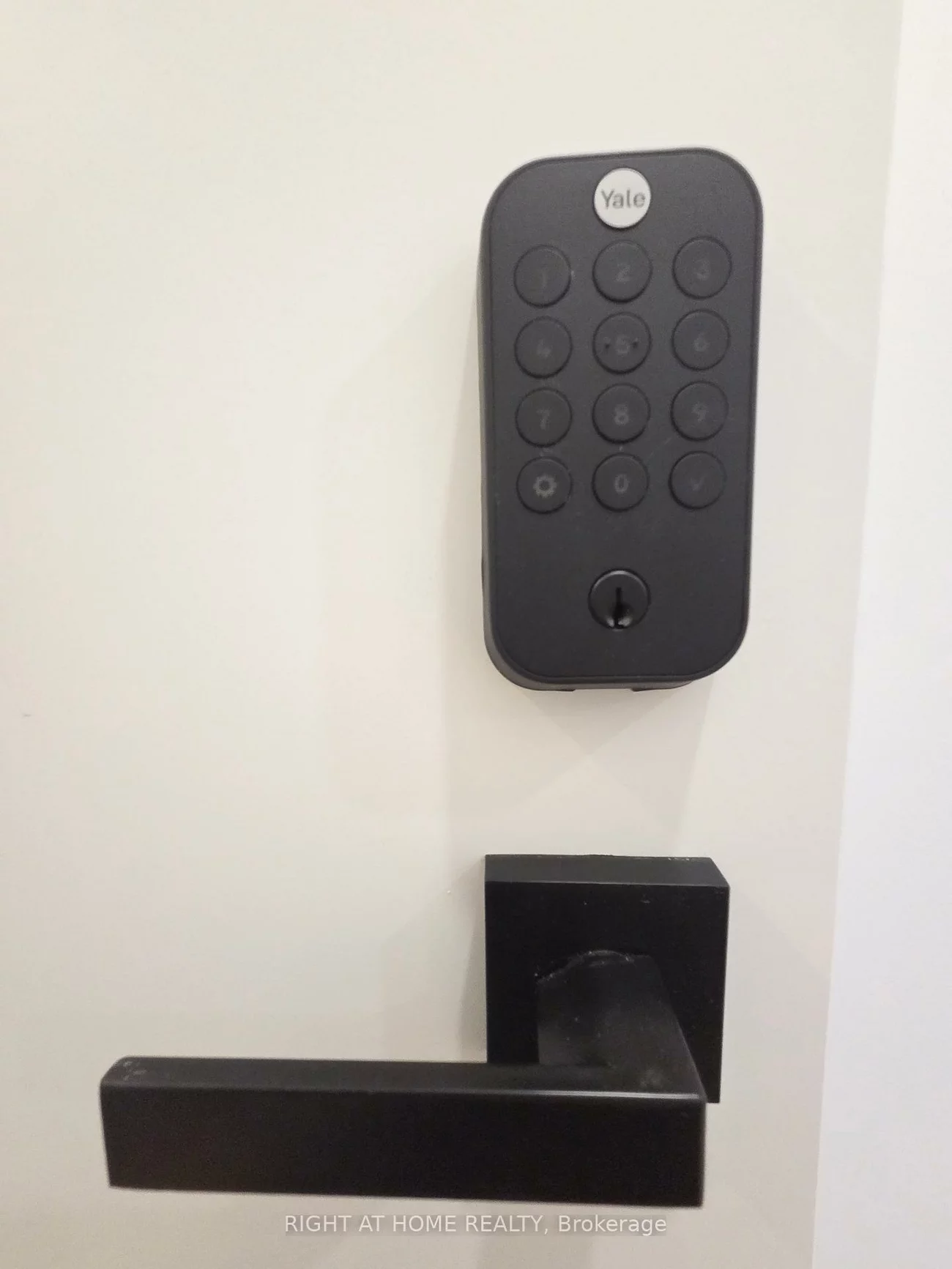 55, Camberwell, Humewood-Cedarvale, Toronto