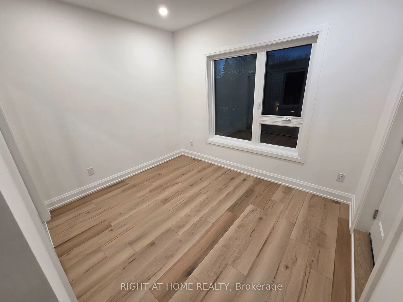 55, Camberwell, Humewood-Cedarvale, Toronto